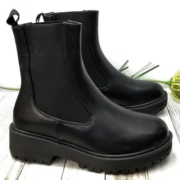 New Black Chelsea Round Toe Elastic Panel Platform Lug Sole Combat Boots - Picture 3 of 6